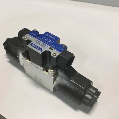 USED TOKIMEC DG4V-3-6C-M-P7-H-7-52