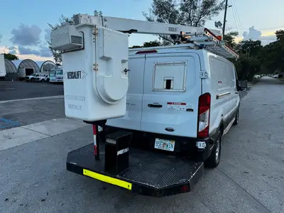Used 2019 FORD TRANSIT Bucket (boom) trucks Florida US | Truck and Van Outlet #1509208
