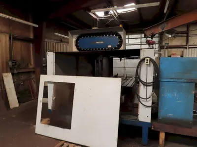 KAFO VMC-21100 Vertical Machining Centers | Rock Solid Tools (2)