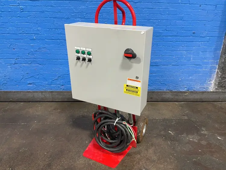 Used _UNKNOWN_ _UNKNOWN_ Electrical Panels Ohio US | HGR 24 #1518985