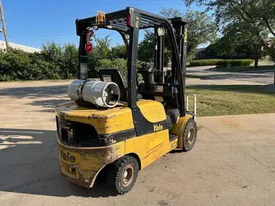 Used 2015 YALE GLP050LX Misc Forklifts Illinois US | Somerset Equipment Sales #1542949
