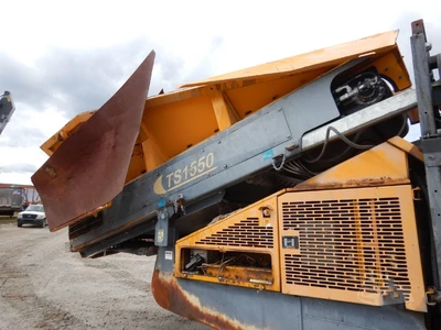 Used 2015 TESAB TS1550 Rectangular Screeners California US | Mittry Construction #1363526