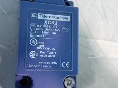 USED TELEMECANIQUE XCKJ1167DSA8