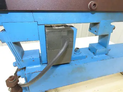 Used HOOSIER _UNKNOWN_ Vibratory Feeders Indiana US | Arrow Industrial #1436890