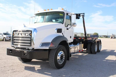 New | in-Stock 2025 MACK GRANITE 64BR Rolloff Trucks Texas US | Roll Off Truck World #1491919
