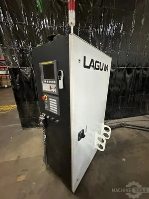 USED 2015 LAGUNA SMARTSHOP III