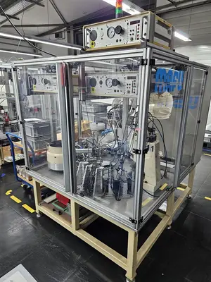 USED 1998 MAFU 820