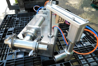 USED SINGLE PISTON FILLER SINGLE PISTON