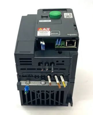 Used Schneider Electric Altivar Machine ATV320 Variable Speed Drive 3-ph Variable Speed Drives Michigan US | Maverick Industrial Sales #1402081