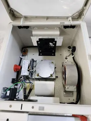 3M 1608 OVERHEAD PROJECTOR