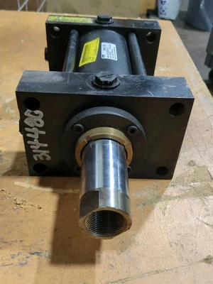 Used Parker 04.00 JJ2HXKTS33AA 5.000 Cylinders Indiana US | J&J Industrial Supply #1259676
