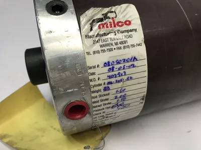 ML-2451-54 | Milco  Spot Welding Robot Pneumatic Cylinder 2" Stroke, 454-10037-02 - Used