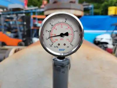 Fiber Glass Tank w/ Fittings