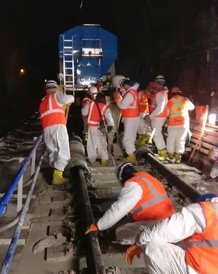 Blend SEVENTY RAILWAY Mobile Mixing Plant | Iron Listing (7)