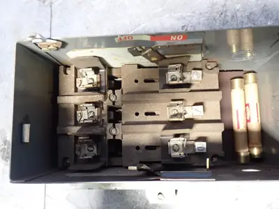 USED SQUARE D SD3603