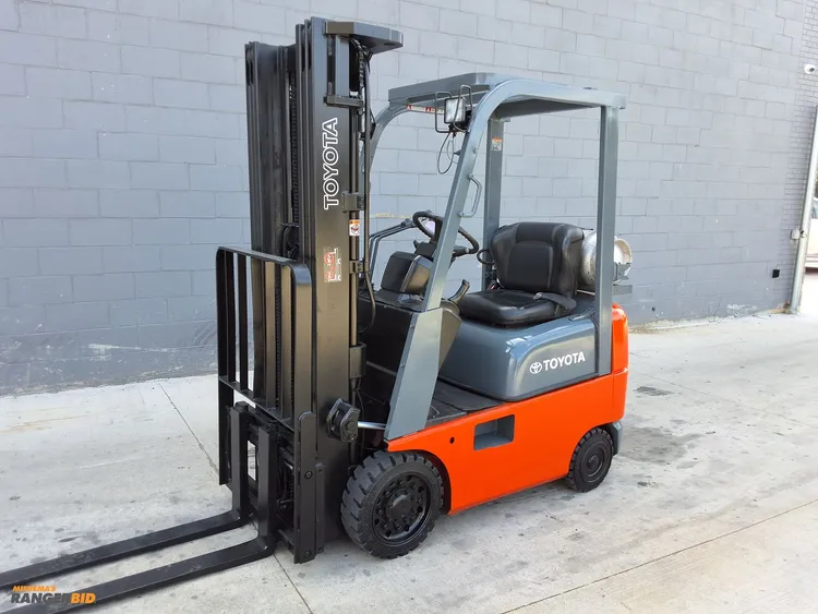 Used TOYOTA 3,000LBS CAPACITY Liquid Propane Forklifts Michigan US | Miedema Asset Management Group #1148368