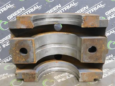 Unbranded 55618-2 Babbit Sleeve Bearing 3in Bore 6.7 in OD 4.8 in H Rusty Used