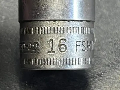 snap on fsm161 16mm 3/8 drive metric shallow 6 point chrome socket