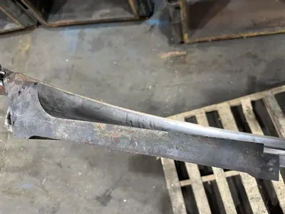 USED BEARDSLEY AND PIPER 75B NI-HARD MULLER BOTTOM