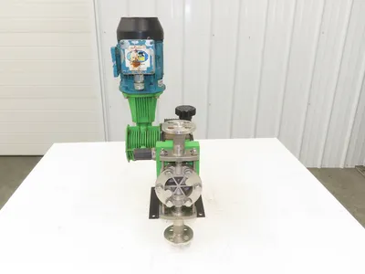Pulsafeeder Pulsar 25H Hydraulic Diaphragm Metering Pump 2.4 GPH 1/2" Flanged