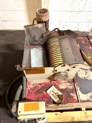 FILBER GAIN MAGNETIC FILTER COOLANT TANK