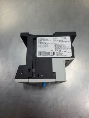 USED Siemens 3RB2016-1PB0 SOLID STATE OVERLOAD RELAY w/3RB2913-0AA1 MODULE