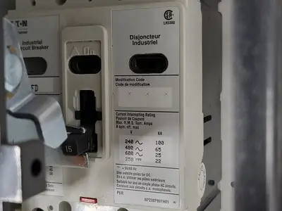 60/15 Amp MCC Circuit Breaker HFD3060/HFD3015 w/ Limiter LFD3070R