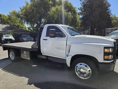 USED 2022 CHEVROLET SILVERADO 5500HD