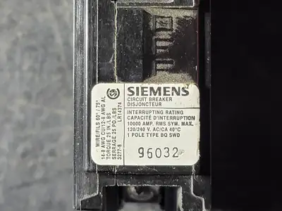 Used SIEMENS BQ115 Switchgears British Columbia CA | Lenmark #242029