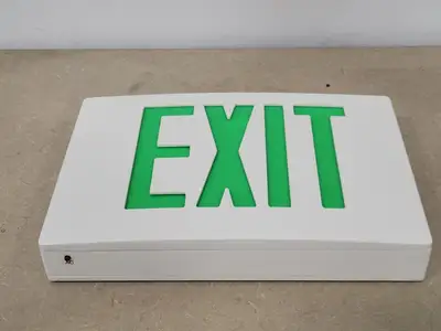 Emergency Exit Sign Green KXTEU1RWW