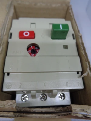 NEW KLOCKNER MOELLER PKZM 0-1