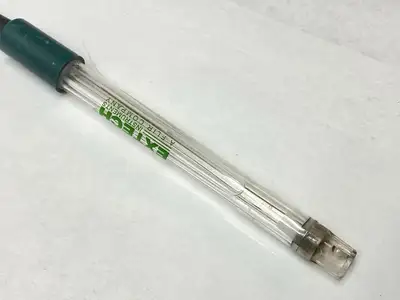 USED EXTECH WATERPROOF PALM PH METER WITH PROBE