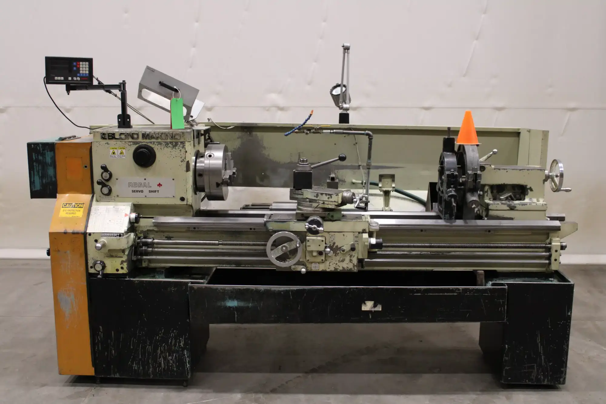 LeBlond Makino 19″ x 54″ Servo Shift Lathe