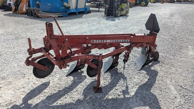 USED MASSEY FERGUSON 345