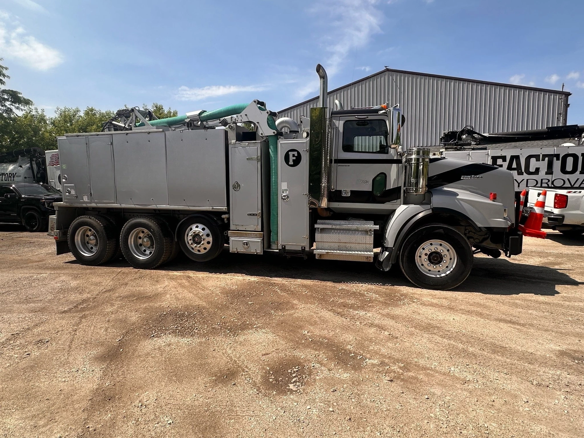 USED 2018 RIVAL T7