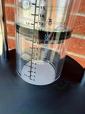 USED MILLIPORE QUIKSCALE 100 / 550 CHROMATOGRAPHY COLUMN 4L