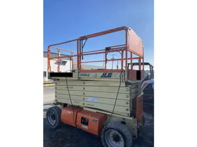 USED 2016 JLG 4069LE