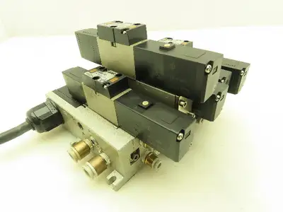 SMC VFS2300-5FZ Pneumatic Air Solenoid Valve Manifold Check Valve 24VDC Coil