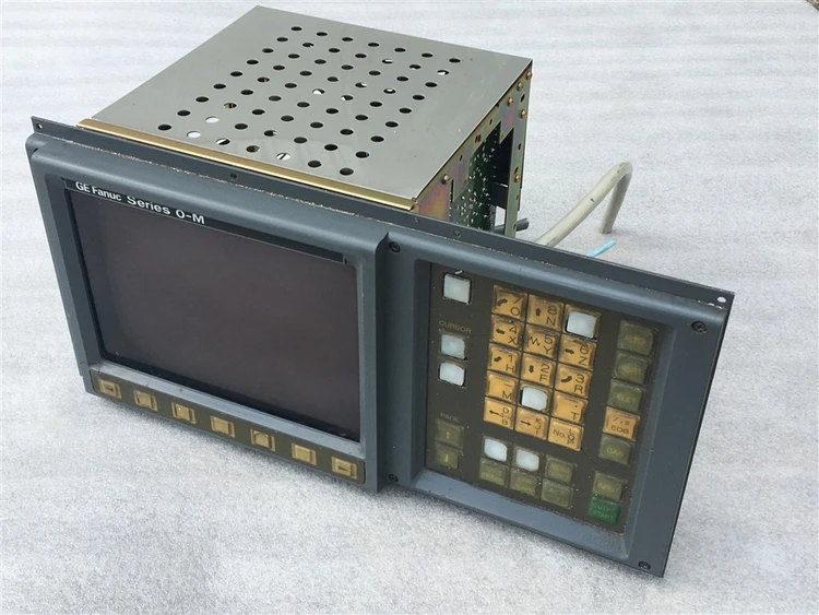 Used SIEMENS GE FANUC SERIES O-M OPERATOR PANEL (8)- Misc Electrical & Power Parts BE | Apt International N.V #363775
