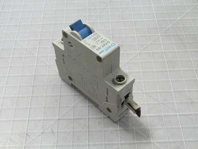 Used CHINT _UNKNOWN_ Circuit Breakers Texas US | OCO Industrial #1679020