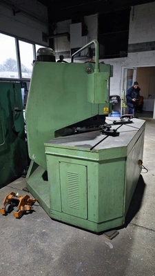 S.VA Variable Angle Corner Notcher, in very good used condition