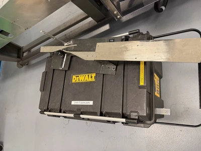 Used _UNKNOWN_ _UNKNOWN_ Cartoners Vertical - Automatic Fill Volumetric - Scale - Product Rhode Island US | Federal Equipment Company #1347790