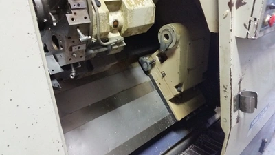 USED 2002 HWACHEON HI-EC035