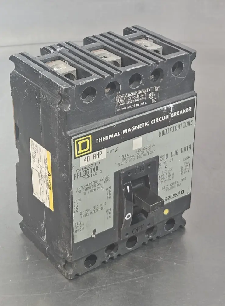 Square D FAL36040 Ser. 2 Thermal-magnetic Circuit Breaker 40A 3 Poles Loc4D4
