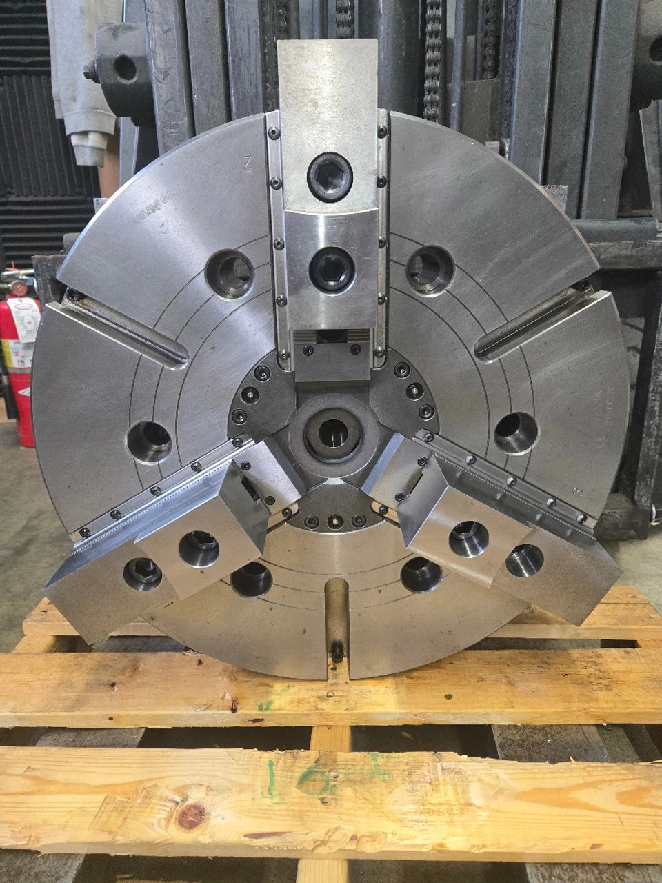 Auto Strong 21" 3 Jaw Wedge Type Non Through Hole Power Chuck V-221R (STK)