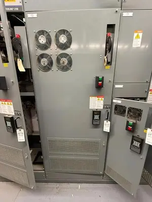 200 HP ALLEN BRADLEY POWERFLEX 755 DRIVE CAT. 20G1ANE192AN0NNNNN 600V