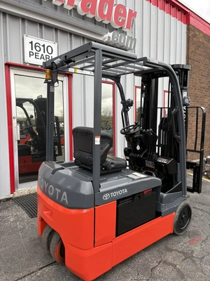 USED 2022 TOYOTA 8FBEH18U