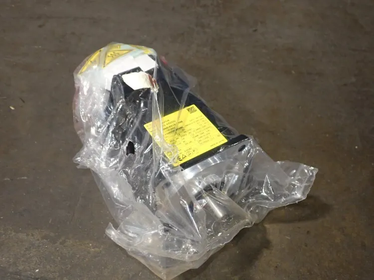 New | in-Stock 2017 FANUC A06B0215B100 Servo Motors | HGR 24 #730802