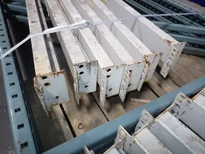 Pallet Racking - Teardrop