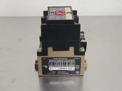 USED ALLEN-BRADLEY 700-P400A1